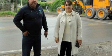 Obras de enripiado, cuneteado y nivelación de calles en Villa Jardín de Reyes