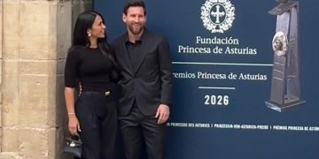 Messi llegó a España para recibir el premio Princesa de Asturias y generó una revolución
