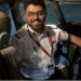 El fuerte relato del piloto apuñalado en el vuelo a Israel: "No podía dejar que todos murieran"