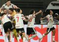 Con uno menos y un Muslera estelar, Estudiantes venció por penales a Flamengo y se metió en la final de la Copa Libertadores