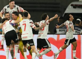 Con uno menos y un Muslera estelar, Estudiantes venció por penales a Flamengo y se metió en la final de la Copa Libertadores